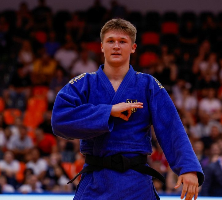 Дмитро Лебідь